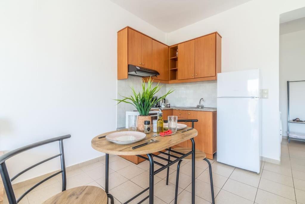 Urban Apt Next University 9 Ираклио Екстериор снимка